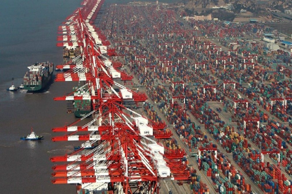 Shanghai faces unprecedented&nbsp;lockdown